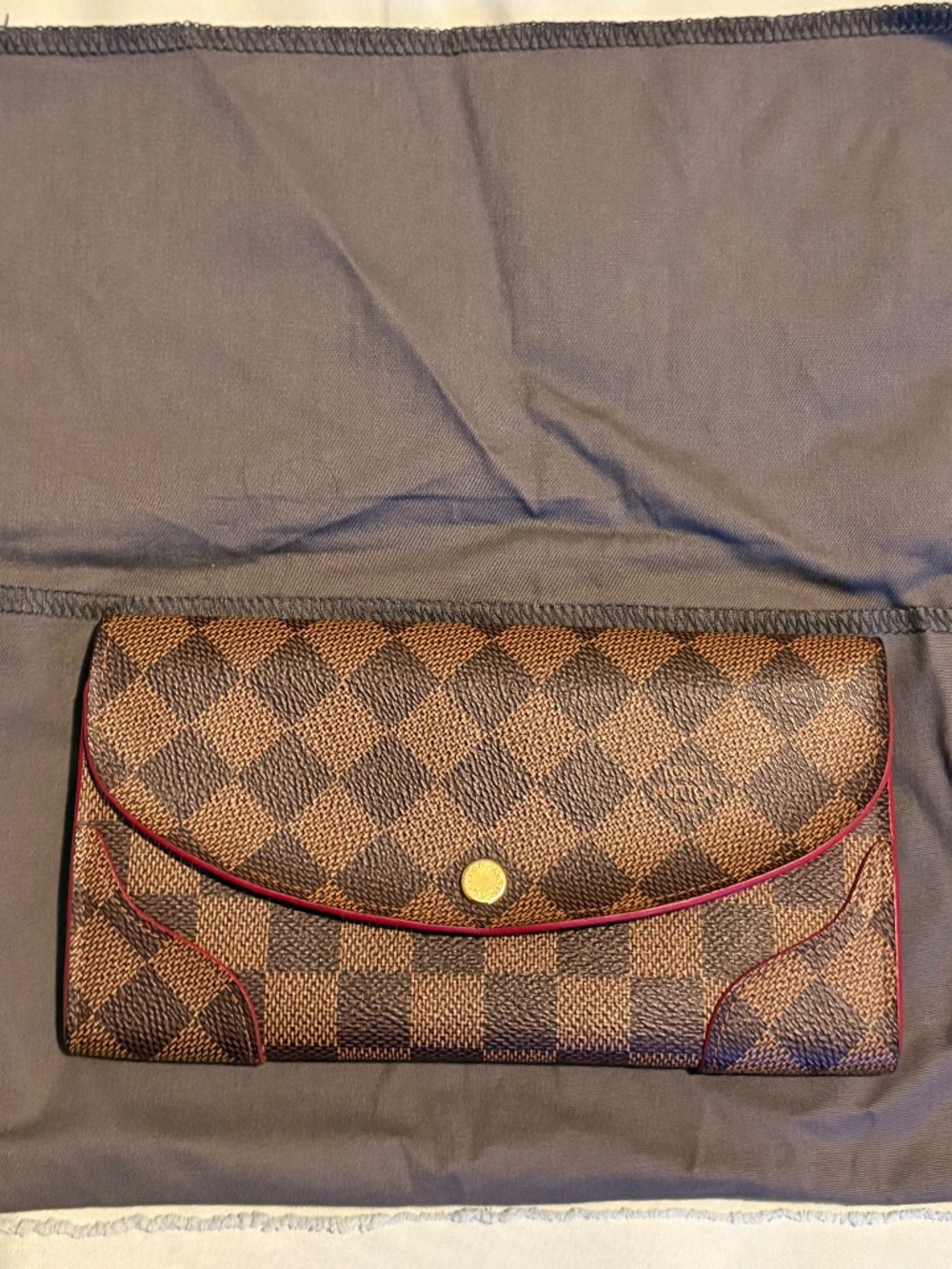 LV wallet